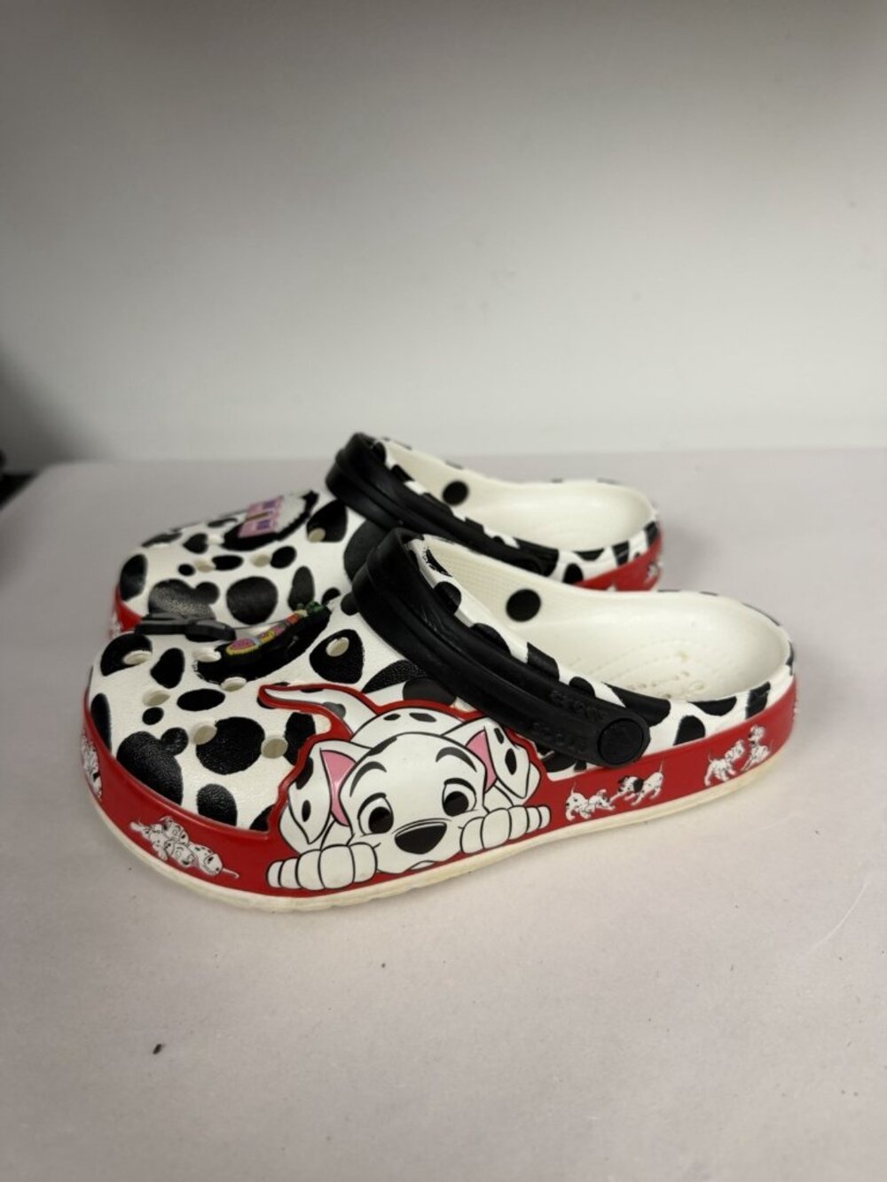 CROCS Fun Lab Unisex 101 Dalmatians Clog Junior Sz 13 Puppy Shoes Dogs - Picture 13 of 13